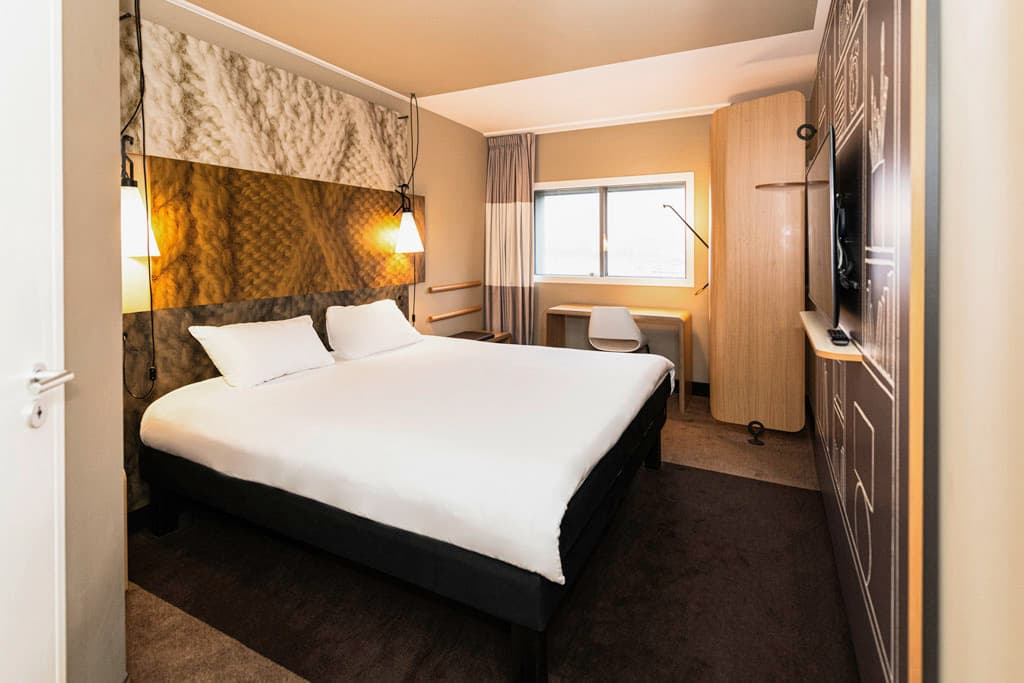 Standard double room