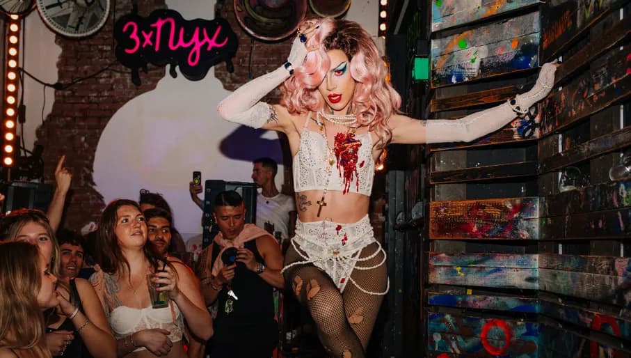 Club NYX drag queen