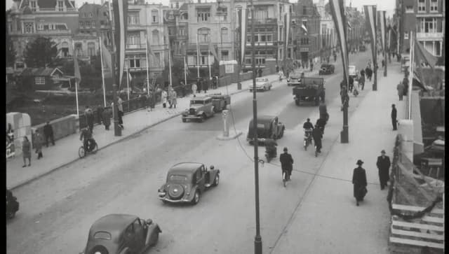 Oud-West Then & Now
Vondelbrug
Stadsarchief Amsterdam
