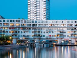 Panamalaan Apartment building