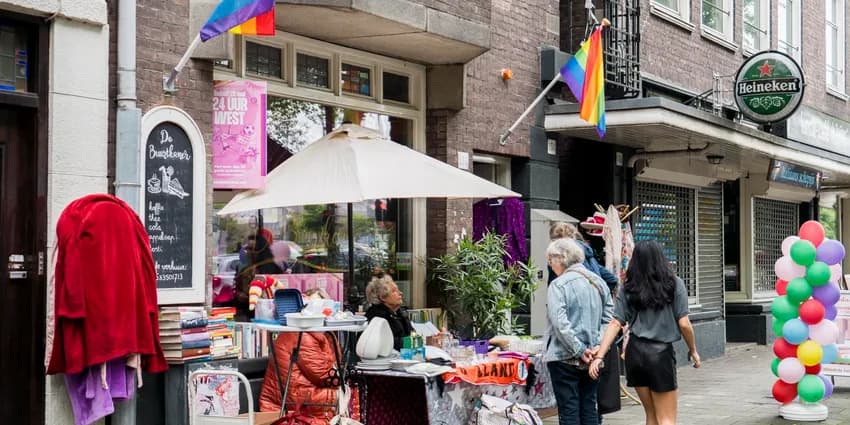 24 uur west - 25 mei 2024
Buurtkamer Mr. Howard & Co