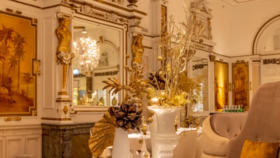 Festive Dinner The White Room at Anantara Grand Hotel Krasnapolsky