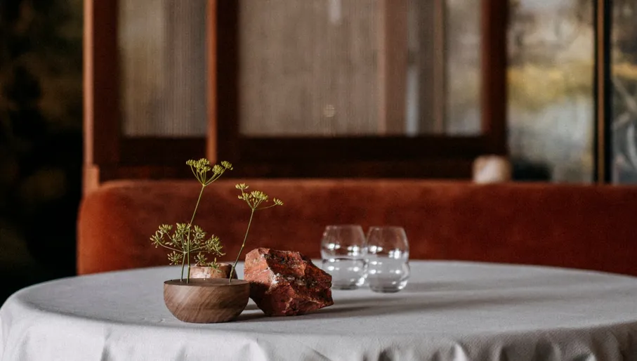 Restaurant Flore table setting