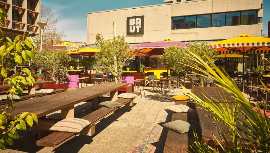 BAUT restaurant exterior and terrace