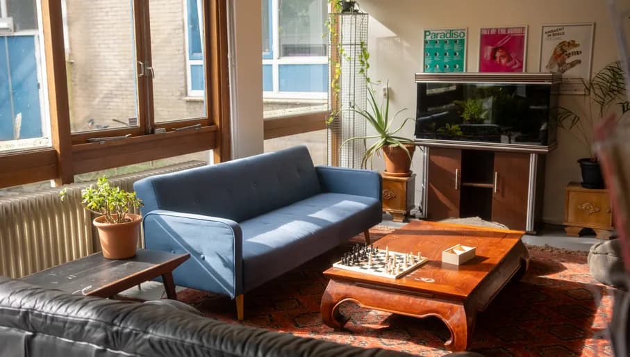 Cinema De Vlught chill area