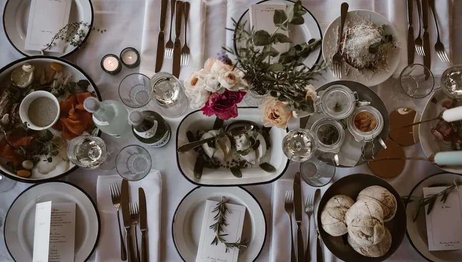 Hangar restaurant table setting