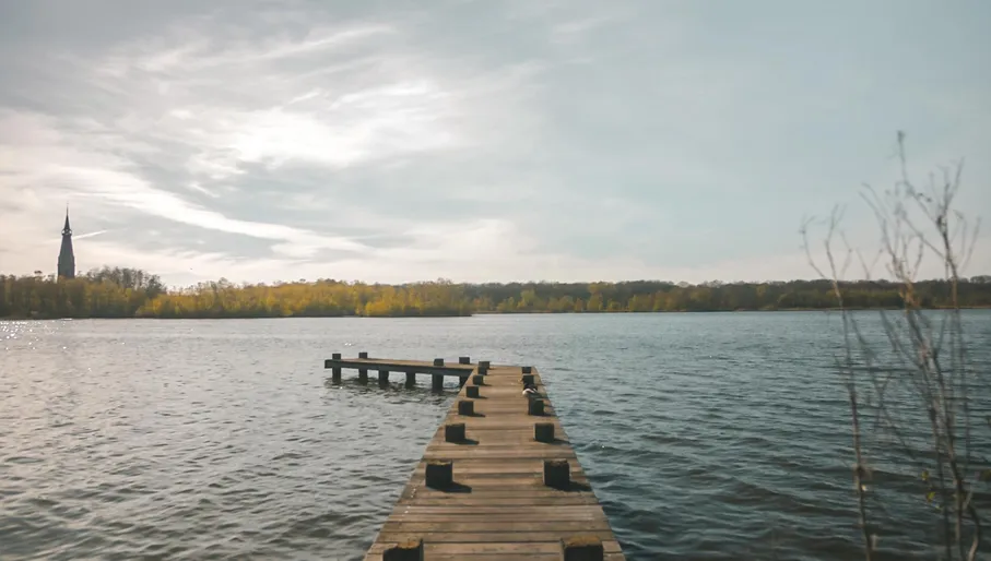 Jetty down to the De Poel lake in Amstelveen
