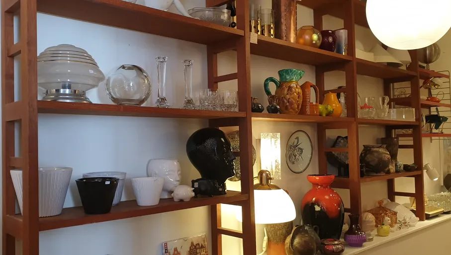 Galerie du Nord product display