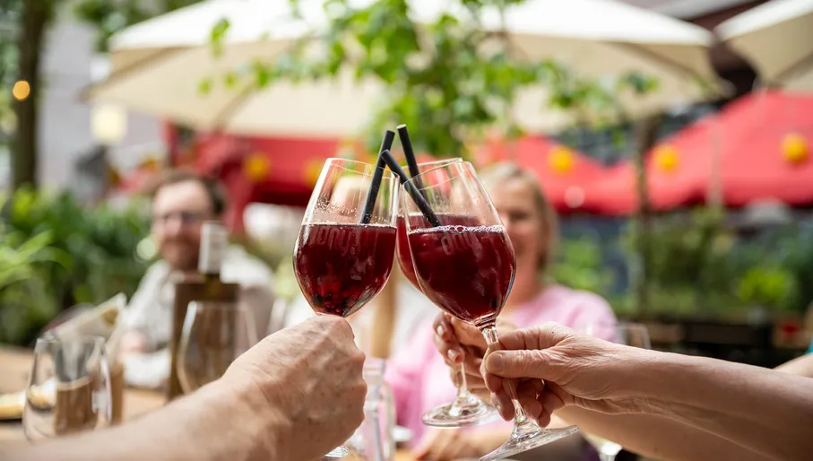 Cheersing glasses of sangria from Day Tapas Bar during Amstelveen Culinair