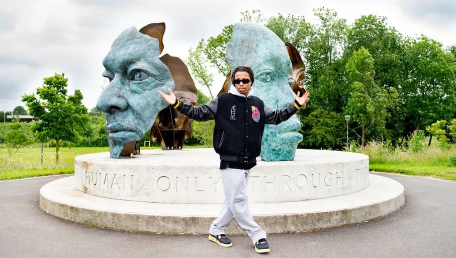 Hiphopdanser. Voor de serie Dans door de ogen van...