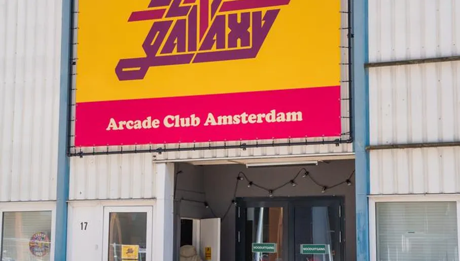 Outside Blast galaxy Noord