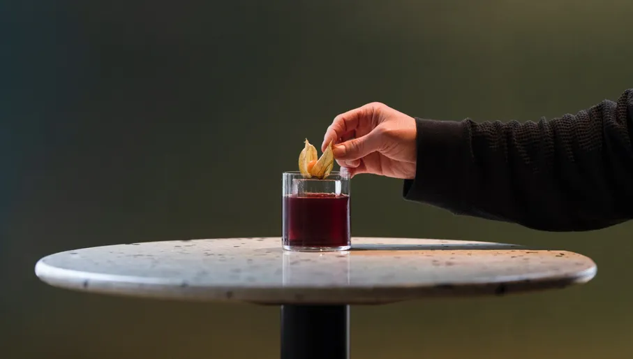 Vesper cocktailbar signature cocktail