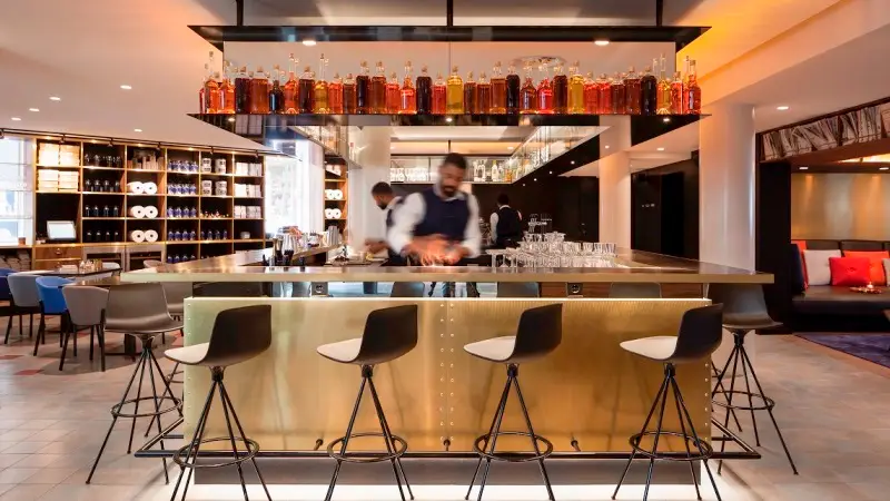 PRESSROOM bar