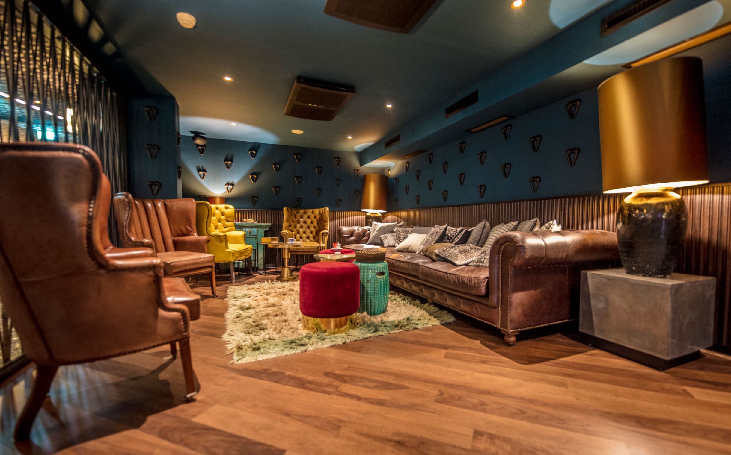 Cigar Lounge