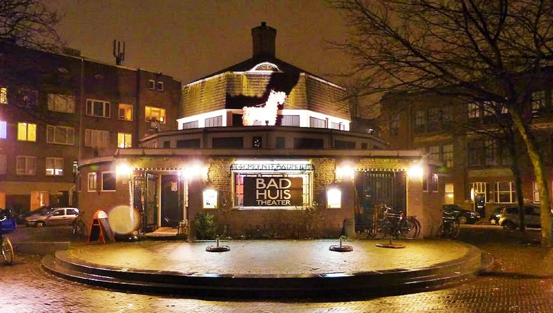 Badhuistheater - foto Mike Manicardi