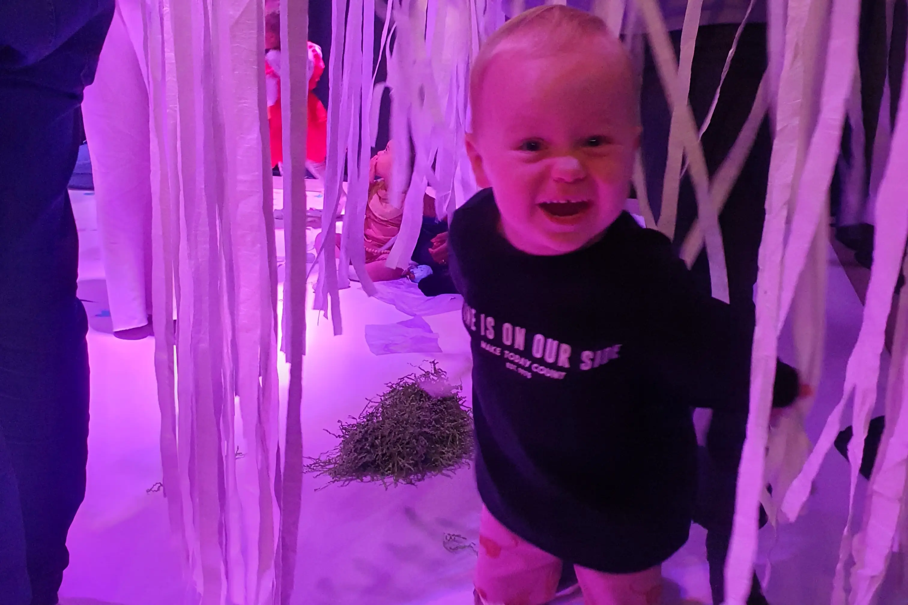 Spelen in de vlindertuin na afloop van de voorstelling