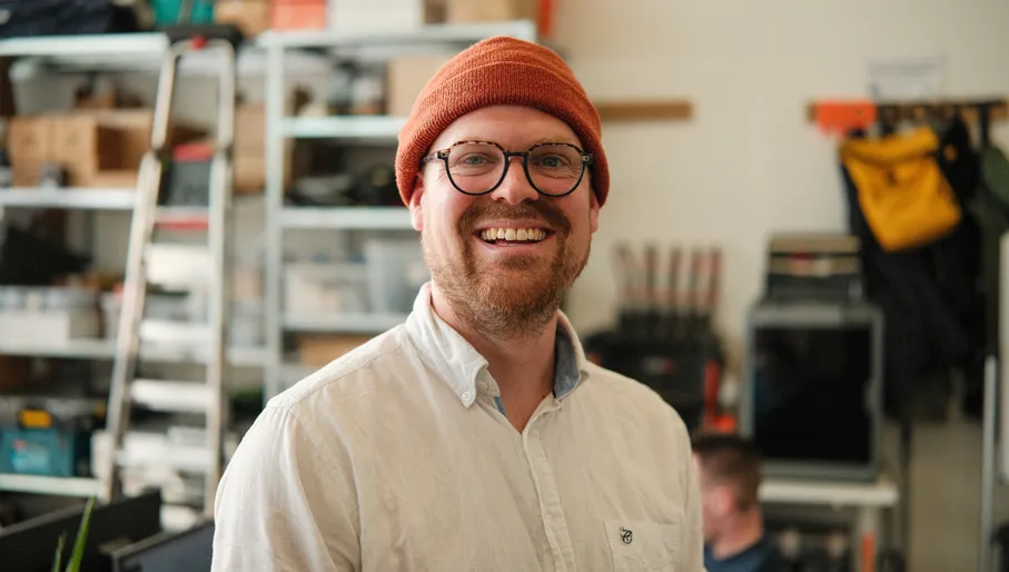 Headshot of Roboat's CEO Ynse Deinema