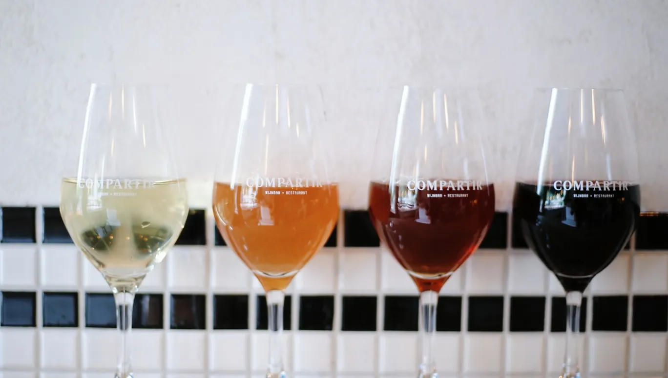 Wine selection at Compartir