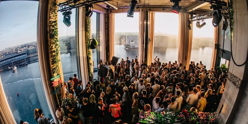 Buitenwesten pre-party at The Loft.