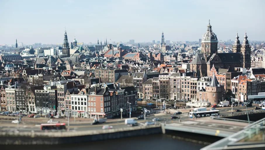 When used for your website or social channels please use the following links:
Facebook: @PhilippBenedikt.com (https://www.facebook.com/PhilippBenediktProduction)
Instagram: @PhilippBenedikt (https://www.instagram.com/philippbenedikt/)
Other Publications: Philipp Benedikt | www.philippbenedikt.com