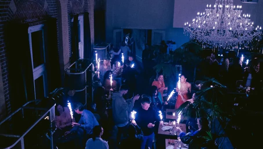 Mondi restaurant interior