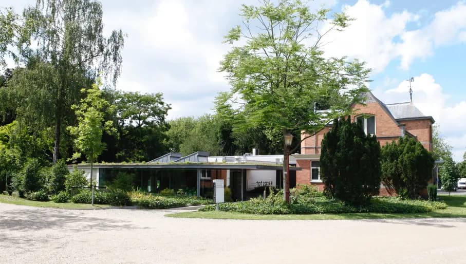 Museum Tot Zover exterior