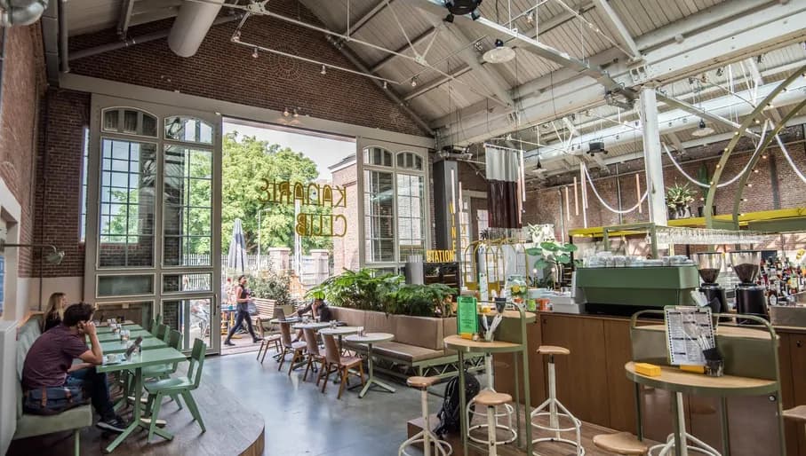 Inside Kanarie Club at De Hallen Bellamyplein