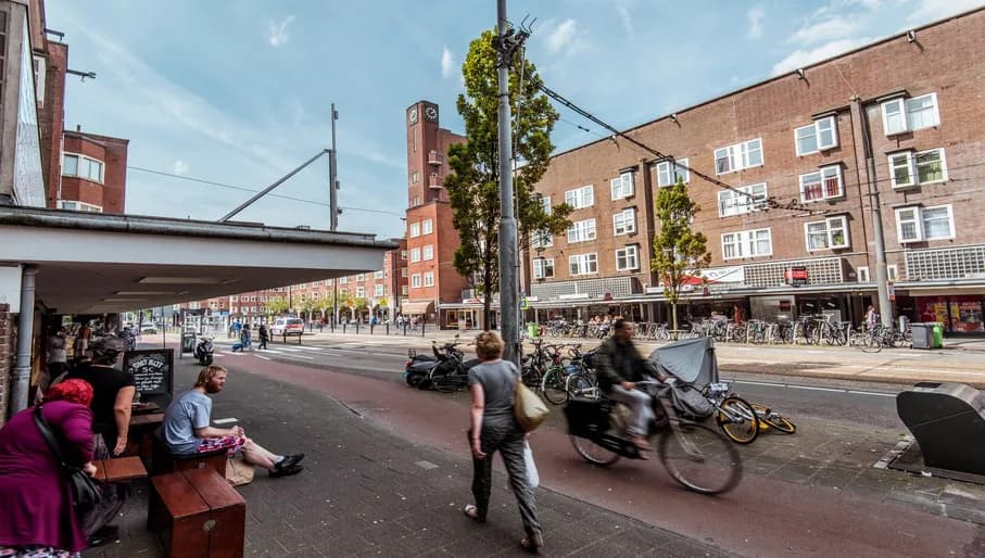 Jan Evertsenstraat shops