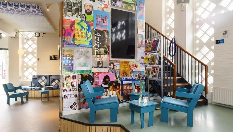 Podium Mozaïek Café Restaurant Lounge