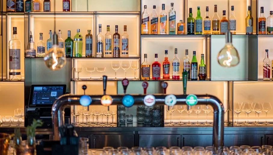 The bar of Michelin restaurant Diga in Haarlem.