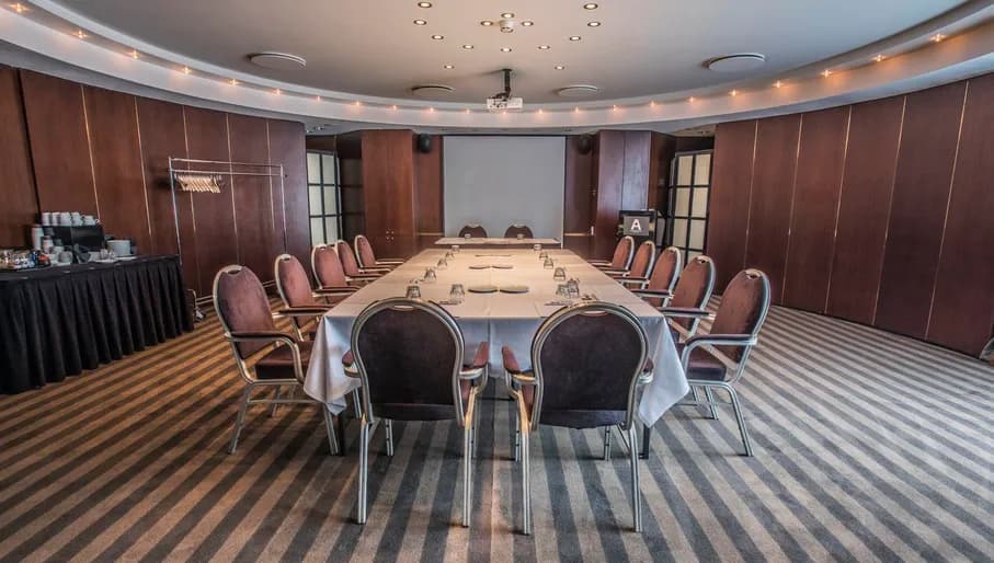 Meeting room of Apollo Hotel Amsterdam.