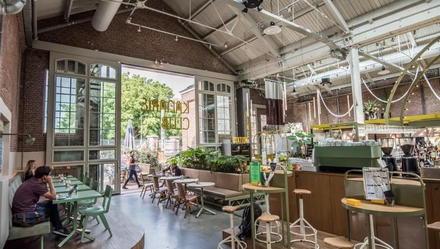 Inside Kanarie Club at De Hallen Bellamyplein